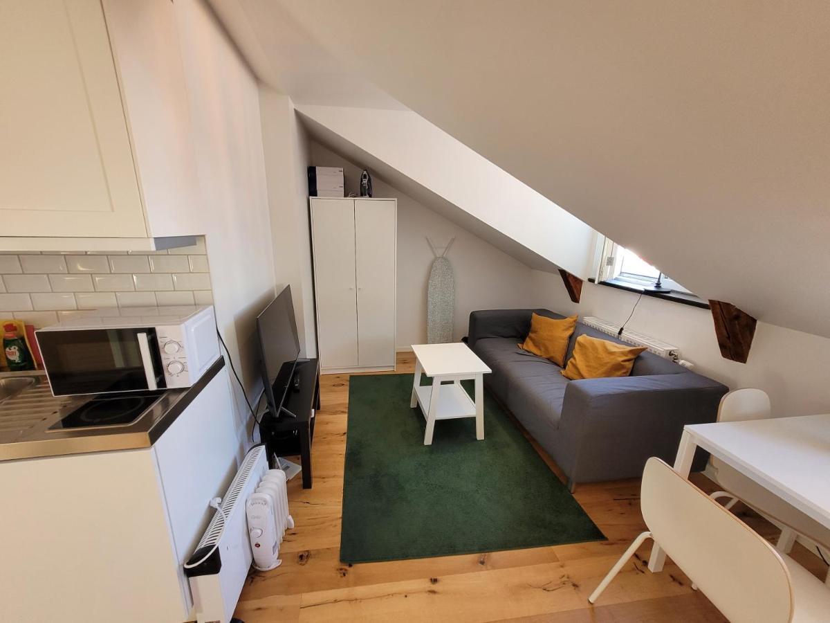 Home Inn Vmg Stockholm Bagian luar foto