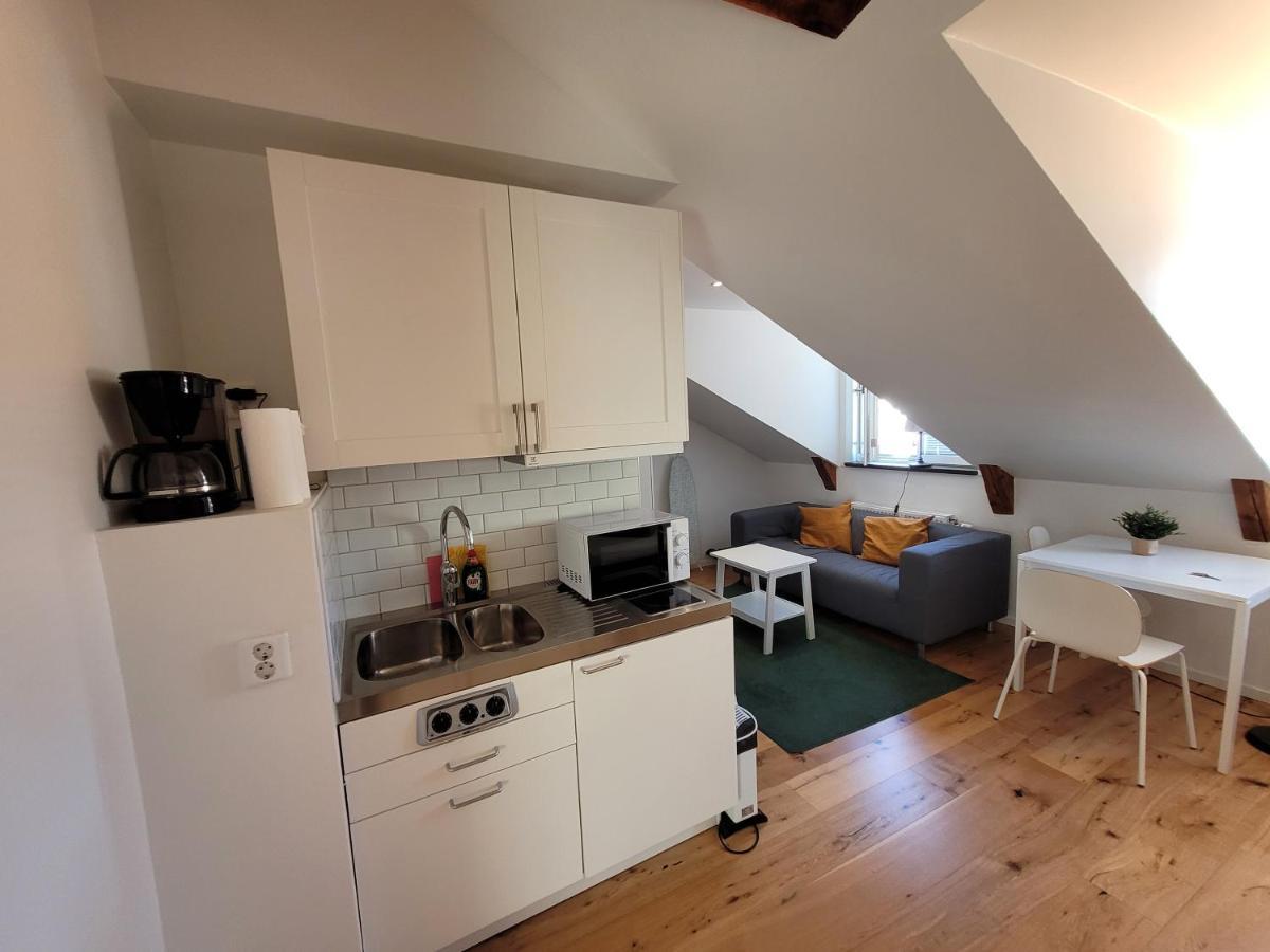 Home Inn Vmg Stockholm Bagian luar foto