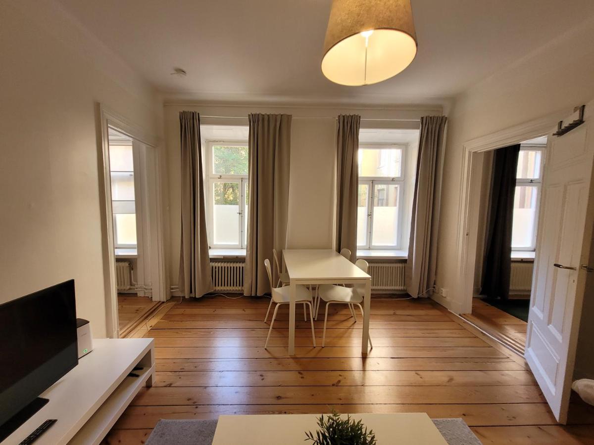 Home Inn Vmg Stockholm Bagian luar foto