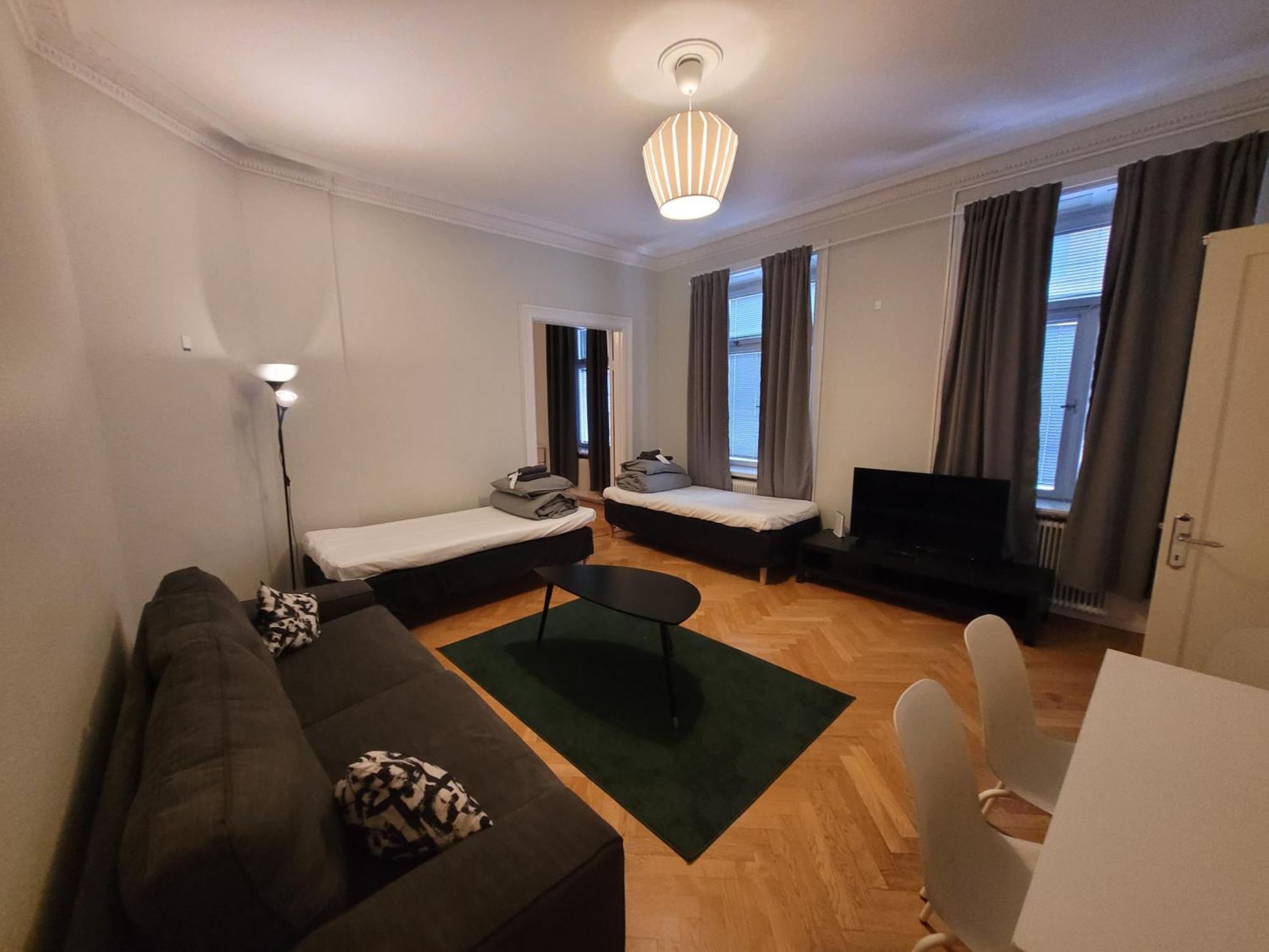 Home Inn Vmg Stockholm Bagian luar foto