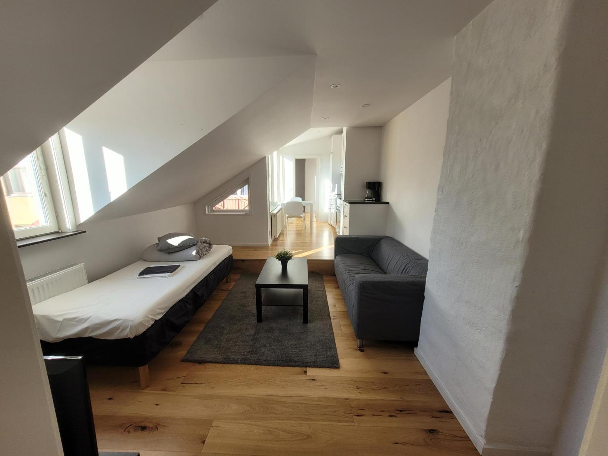 Home Inn Vmg Stockholm Bagian luar foto