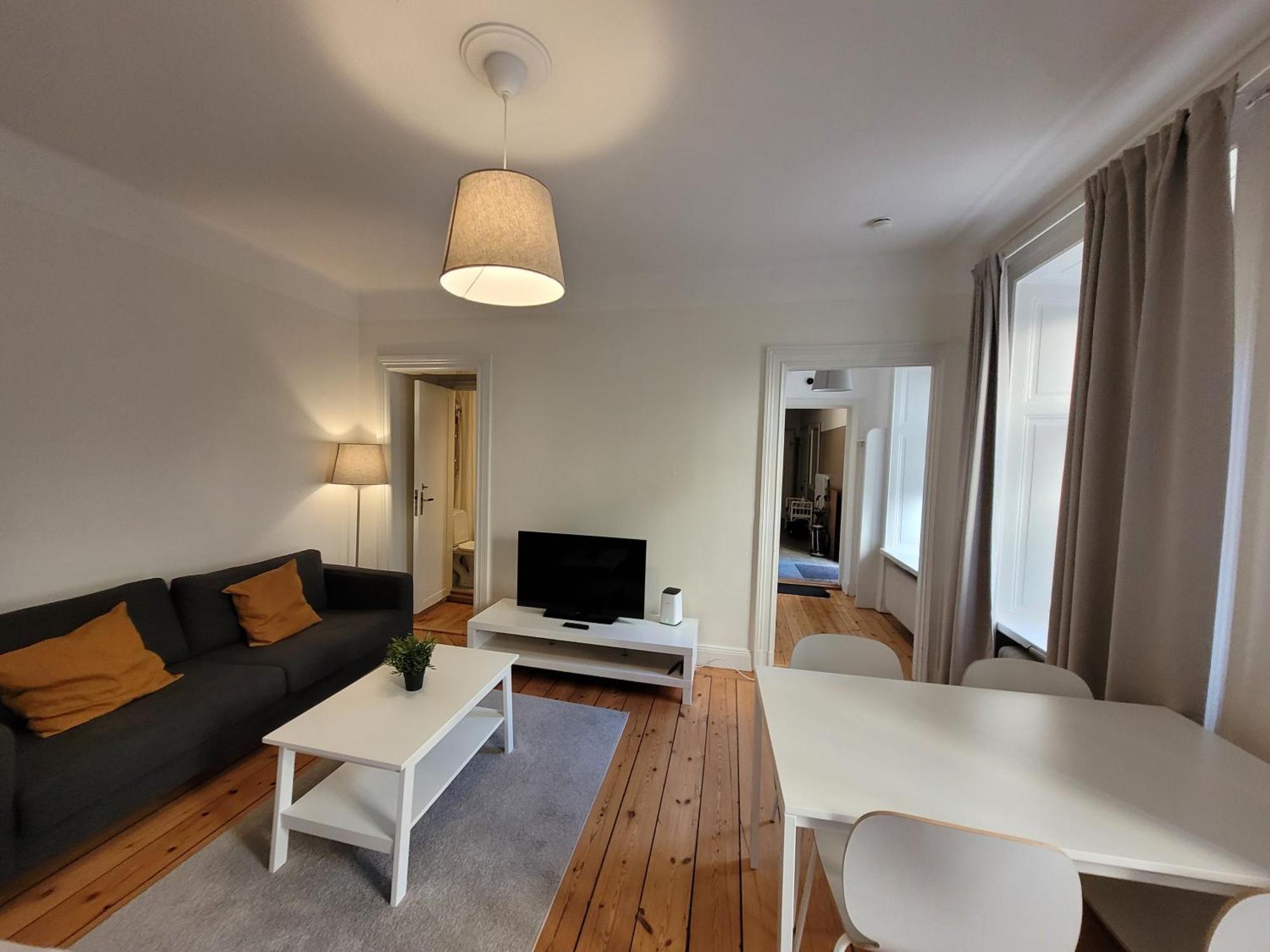 Home Inn Vmg Stockholm Bagian luar foto