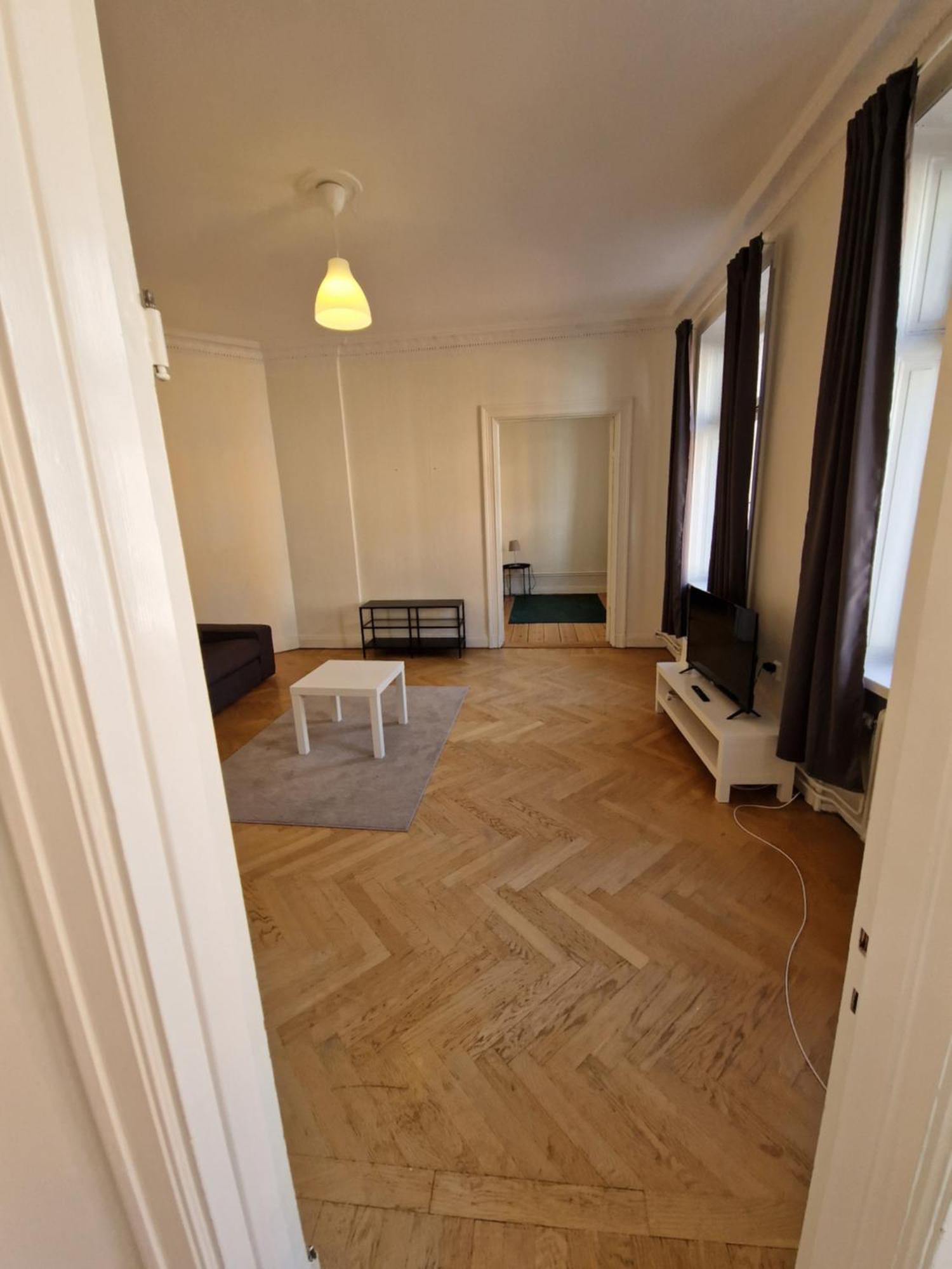 Home Inn Vmg Stockholm Bagian luar foto