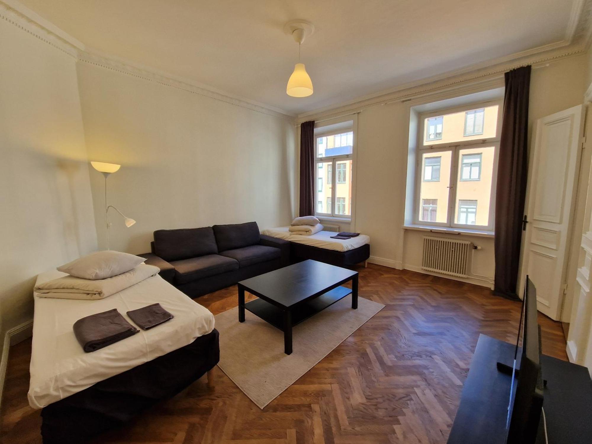 Home Inn Vmg Stockholm Bagian luar foto